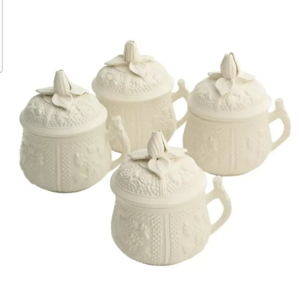4 Mottahedeh Pot De Creme Museum Reproduction